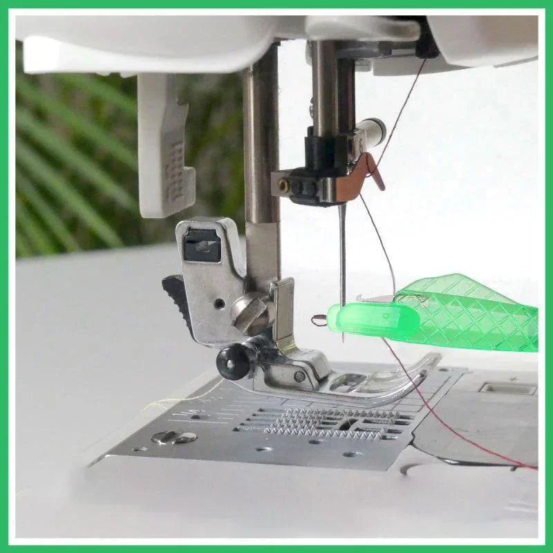 Sewing Machine Quick Threader Fish Needle | Small - 0 | Green Machine
