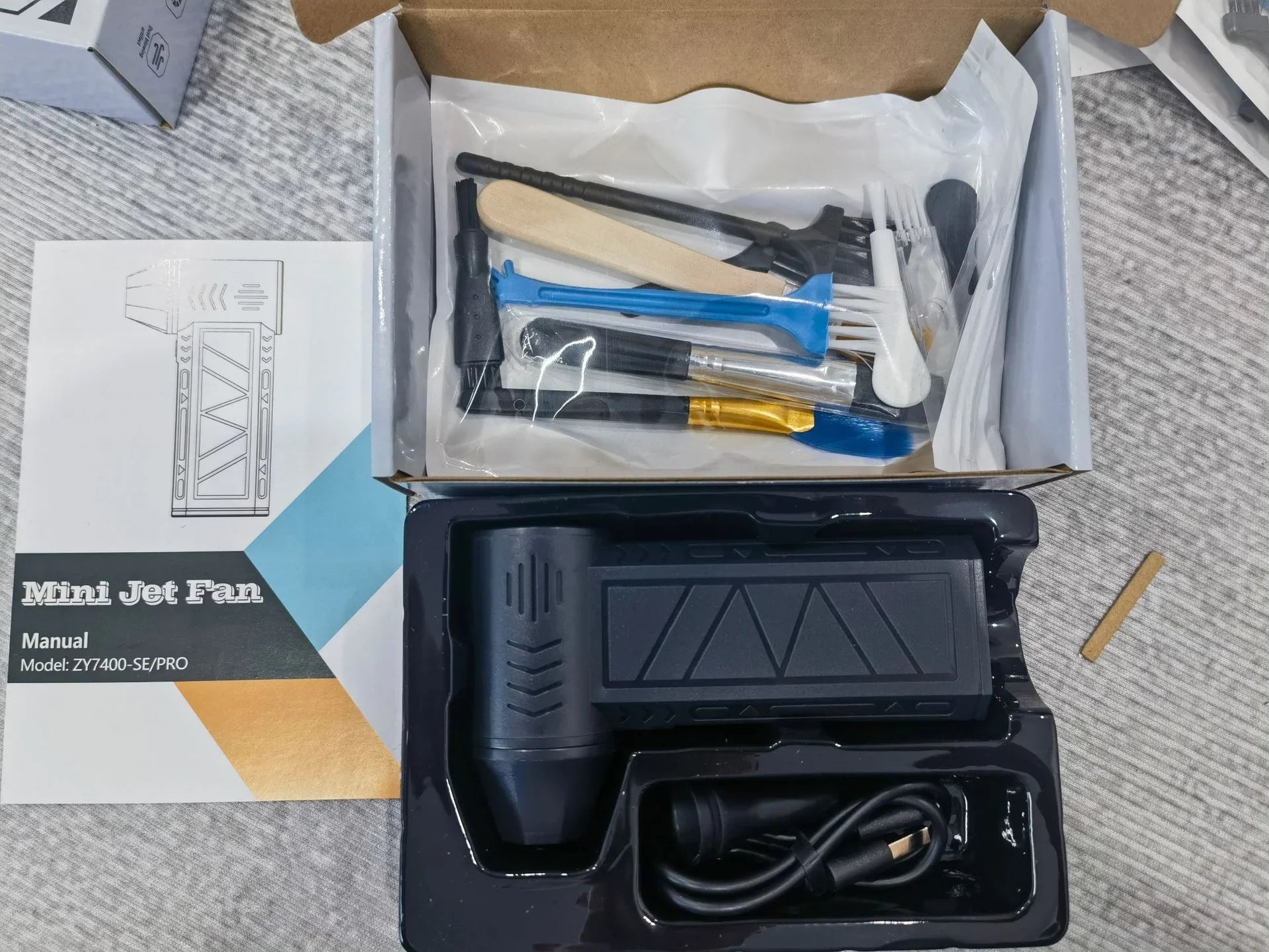 Violent Turbo High Speed Fan Outdoor Handheld - Home & Garden > Household Appliances > Climate Control Appliances > Fans > Powered Hand Fans & Misters | Christmas Decor (View 6)