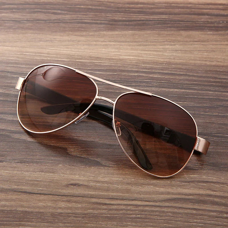 Mens Gift Set Watch Wallet Signature Pen | Gauge - 0 | Gift Glass (View 3)