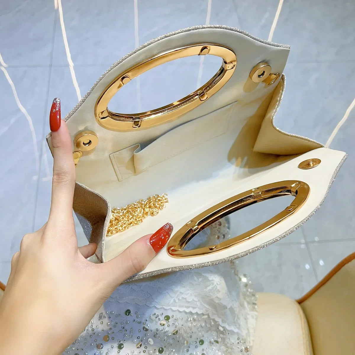 Cheongsam Evening Dress Womens Bag | Series Edition - Electronics > Communications > Telephony > Mobile Phone Accessories > Mobile Phone Cases | Bluetooth Cheongsam (View 3)